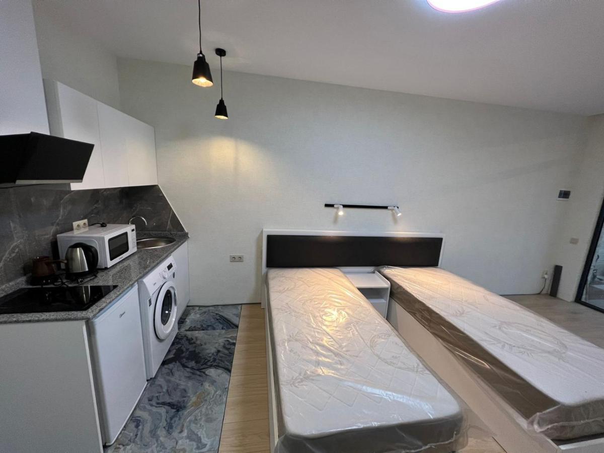 Batumi Hotel R&M المظهر الخارجي الصورة