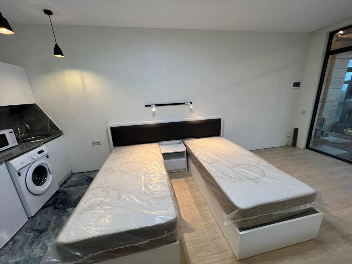 Batumi Hotel R&M المظهر الخارجي الصورة