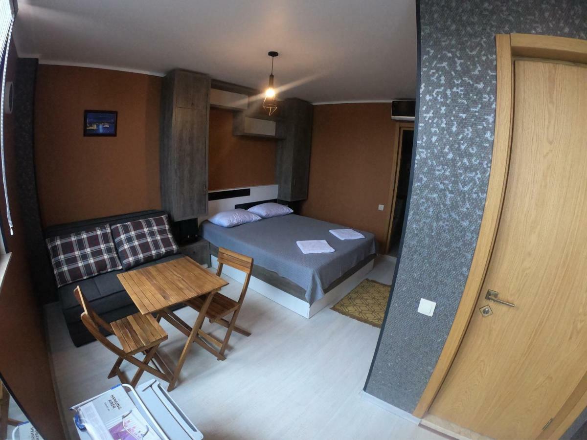 Batumi Hotel R&M المظهر الخارجي الصورة
