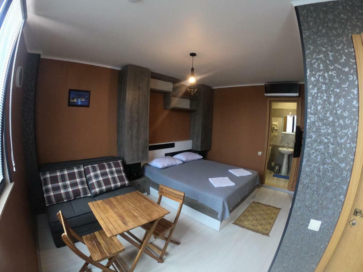 Batumi Hotel R&M المظهر الخارجي الصورة
