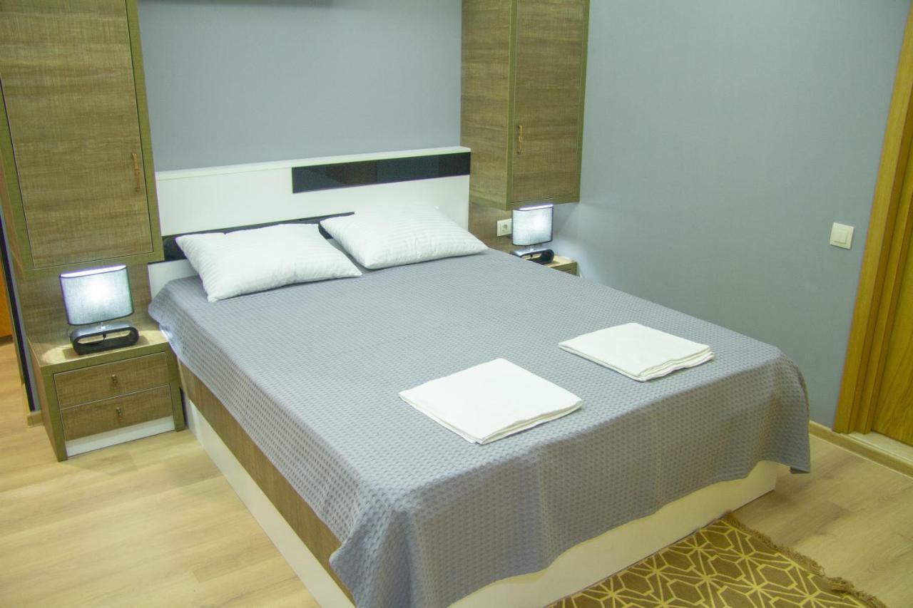 Batumi Hotel R&M المظهر الخارجي الصورة